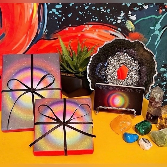 Luna Moth Necklace - Picture 11 of 11